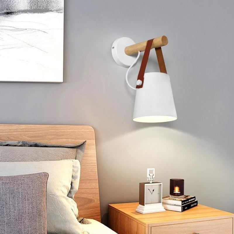 Elin - Applique murale suspendue au design nordique en bois