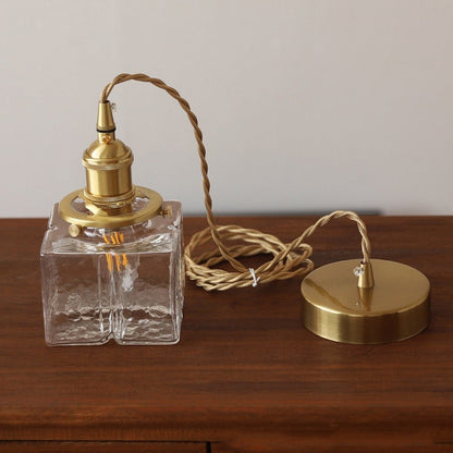 Reika – Élégante suspension en verre