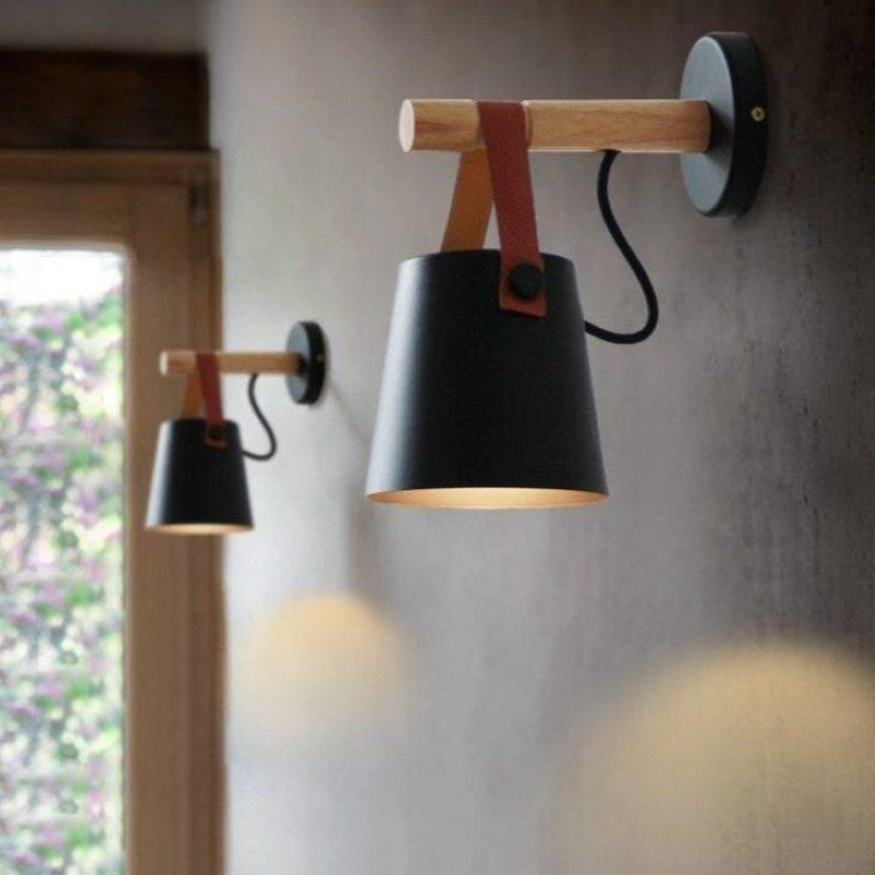 Elin - Applique murale suspendue au design nordique en bois