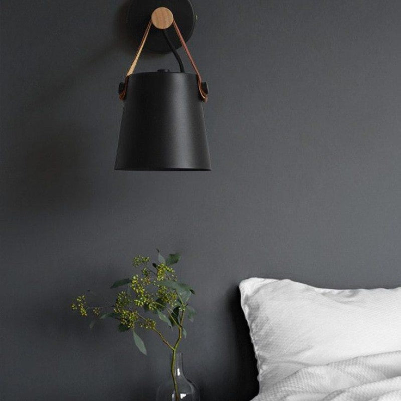 Elin - Applique murale suspendue au design nordique en bois