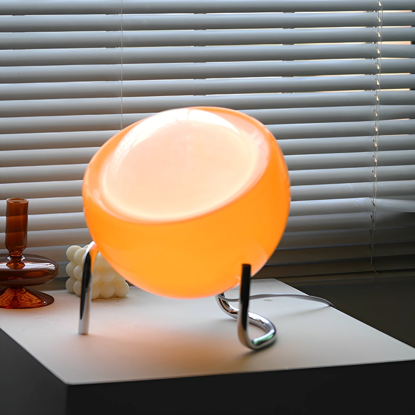 Aurelia – Lampe de table Bauhaus style rétro avec design en verre