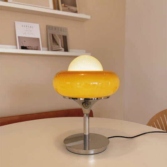 LumiBauhaus – Lampe de table jaune en verre au charme vintage