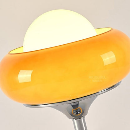 LumiBauhaus – Lampe de table jaune en verre au charme vintage